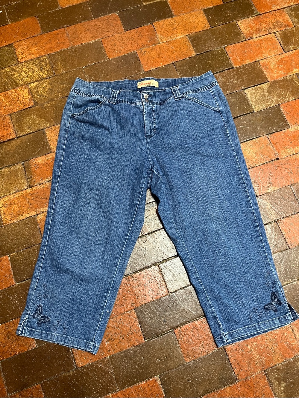 JMS just my size stretch classic denim Jean Capri 20W average 3005